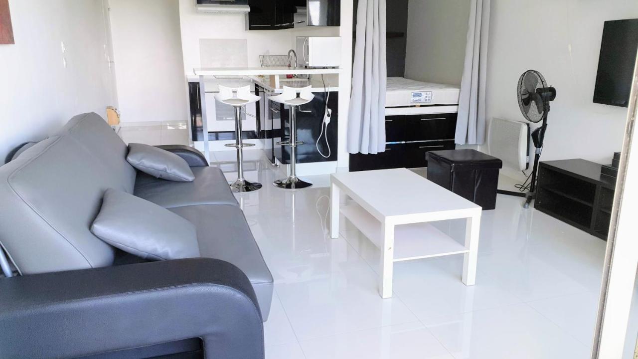 Apartment hotel vue mer à 100 mètres des plages étage 5 Villeneuve-Loubet Esterno foto
